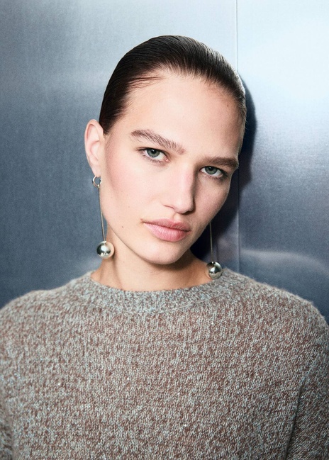 Жіночий блакитний джемпер Mango артикул 17007807 50 1 season Фото ракурс 4 - Жіночий блакитний джемпер Mango артикул 17007807 50 1 season