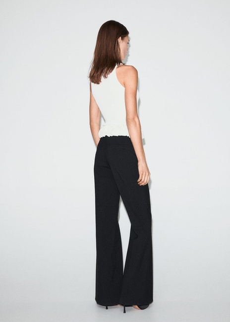 Фото ракурс 2 - Женский молочный топ Mango артикул 17089103 02 1 season