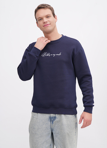 Фото ракурс 1 - Мужской синий свитшот EQUILIBRI артикул M231 002 000 NAVY BLUE FW2025
