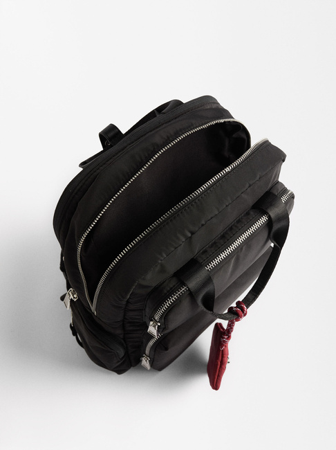 Фото ракурс 5 - Жіночий чорний рюкзак Parfois артикул 227844 _BK SS2025