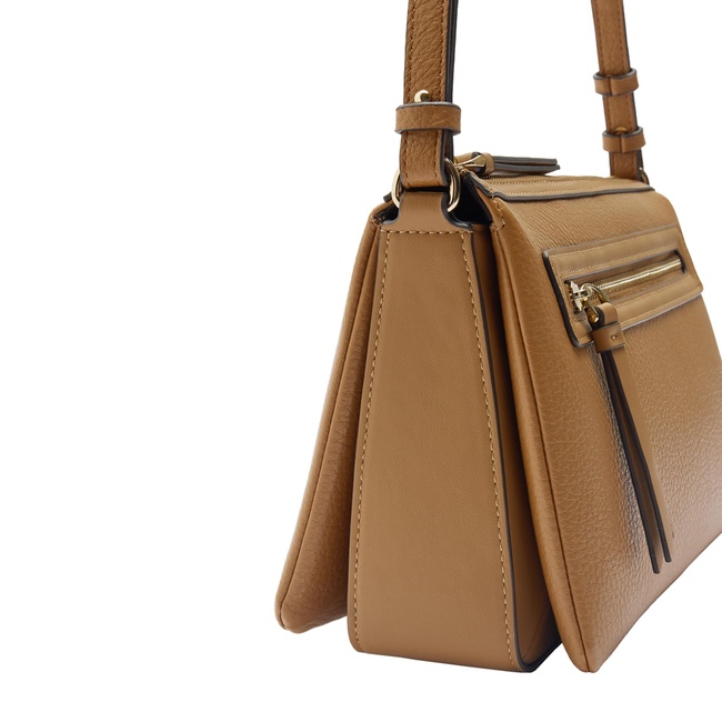 Жіноча коричнева сумка Parfois артикул 235068 _CA FW2025 Фото ракурс 3 - Жіноча коричнева сумка Parfois артикул 235068 _CA FW2025