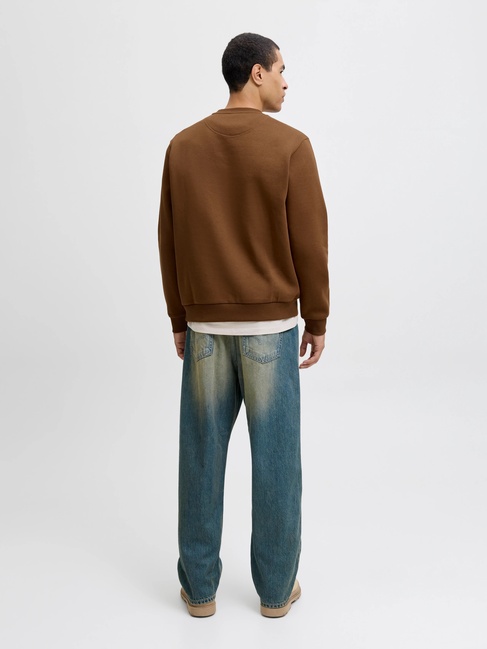 Фото ракурс 2 - Мужской коричневый свитшот Jack & Jones артикул 12249341 Monks Robe FW2025