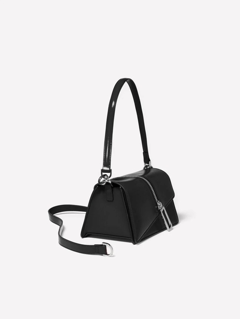 Жіноча чорна сумка Sisley артикул 6G2BWY058 700 25P Фото ракурс 2 - Жіноча чорна сумка Sisley артикул 6G2BWY058 700 25P