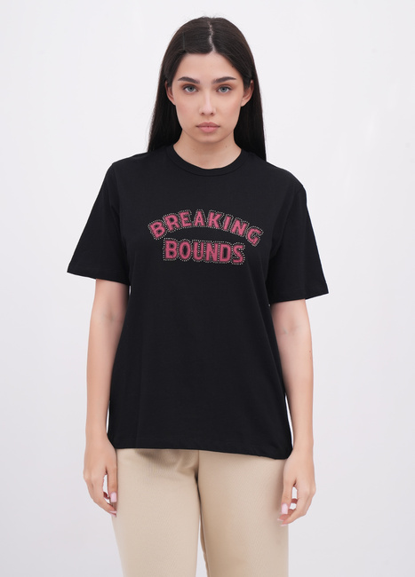 Фото ракурс 1 - Жіноча чорна футболка EQUILIBRI артикул W213 094 000 Black FW2025