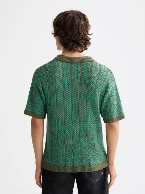 Чоловіча зелена футболка поло SCOTCH & SODA артикул 181322 300 FW2025 Фото ракурс 2 - Чоловіча зелена футболка поло SCOTCH & SODA артикул 181322 300 FW2025