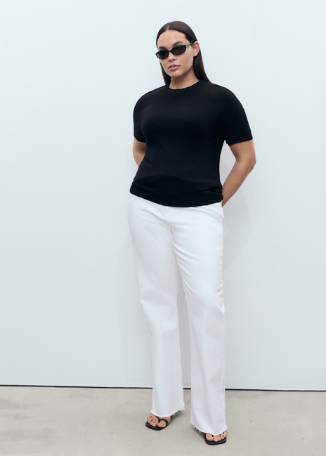 Жіночий чорний джемпер Mango артикул 17091198 99 1 season Фото ракурс 6 - Жіночий чорний джемпер Mango артикул 17091198 99 1 season