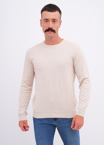 Фото ракурс 1 - Чоловічий молочний джемпер EQUILIBRI артикул M345 002 000 MILK FW2025