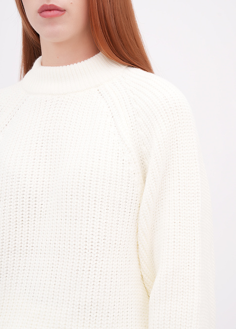 Жіночий молочний светр EQUILIBRI артикул W342 012 002 MILK FW2025 Фото ракурс 4 - Жіночий молочний светр EQUILIBRI артикул W342 012 002 MILK FW2025