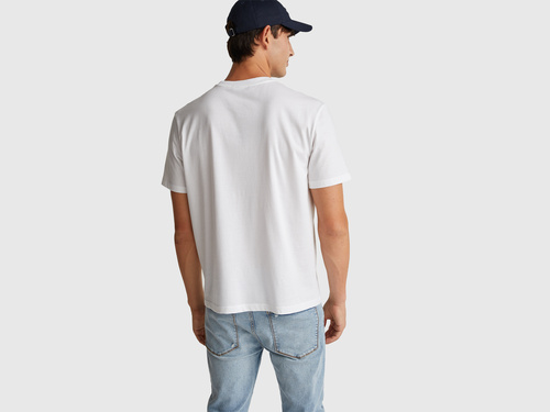 Фото ракурс 2 - Чоловіча біла футболка Benetton артикул 3I1XU1096 931 25A