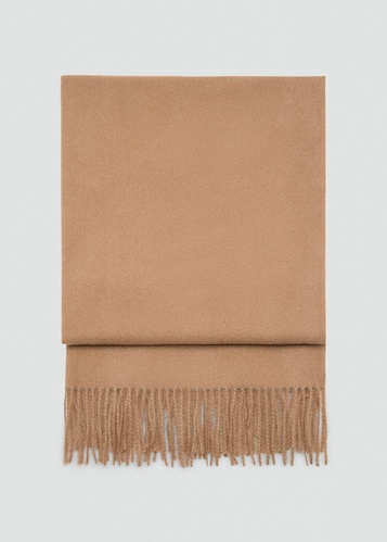 Фото ракурс 1 - Жіночий бежевий шарф Mango артикул 17095145 09 1 season