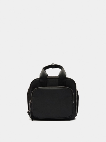 Фото ракурс 1 - Жіноча чорна сумка Parfois артикул 2415911 BKM FW2025