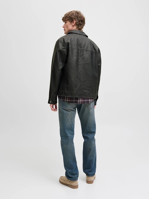 Фото ракурс 2 - Чоловіча чорна куртка Jack & Jones артикул 12278839 Black FW2025