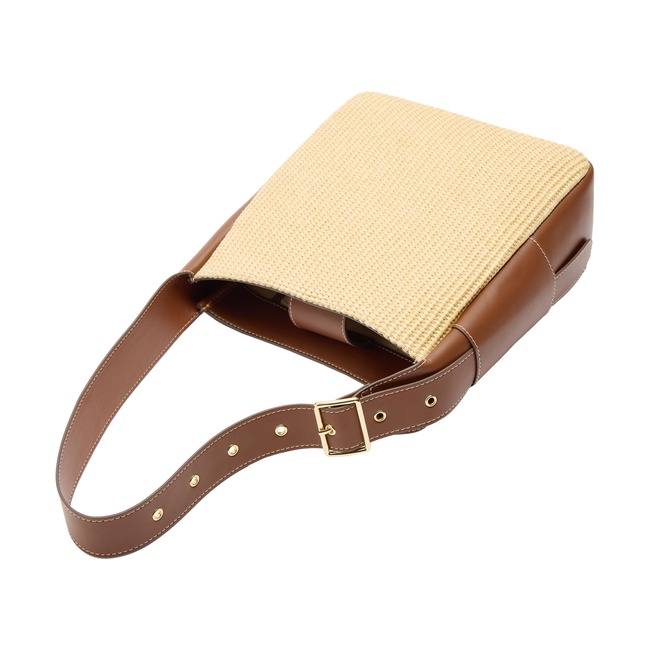 Женская коричневая сумка Parfois артикул 231074 _CA FW2025 Фото ракурс 3 - Женская коричневая сумка Parfois артикул 231074 _CA FW2025