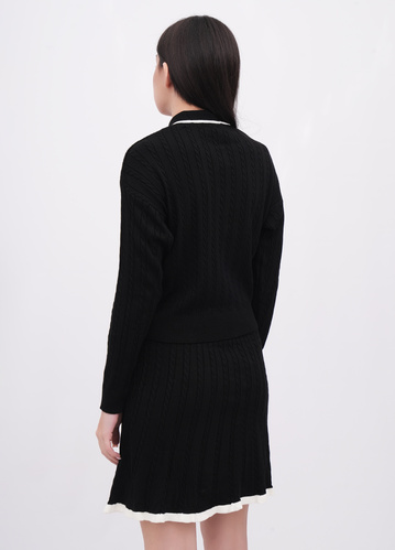 Фото ракурс 2 - Жіноча чорна футболка поло EQUILIBRI артикул W391 032 101 Black FW2025