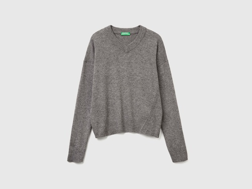 Фото ракурс 1 - Жіночий сірий светр Benetton артикул 102HD4032 572 25A