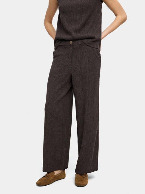 Женские коричневые штаны Parfois артикул 236685 _BN FW2025 Фото ракурс 1 - Женские коричневые штаны Parfois артикул 236685 _BN FW2025