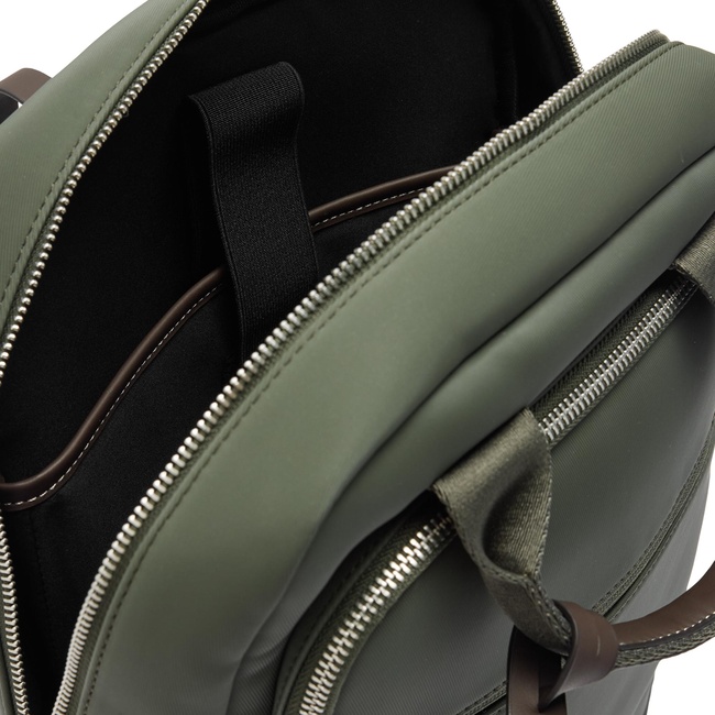 Фото ракурс 4 - Женский зеленый рюкзак Parfois артикул 242308 _KK FW2025