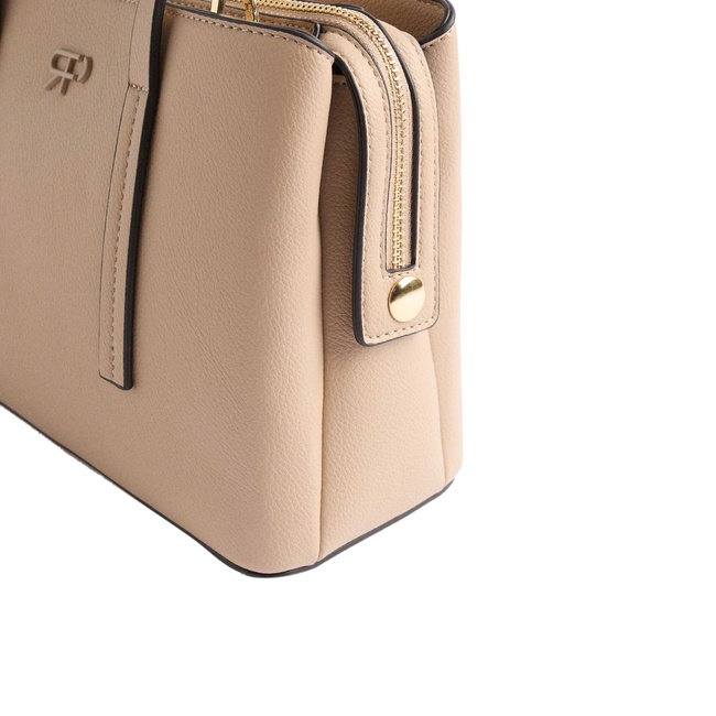 Жіноча молочна сумка Parfois артикул 221976 _EC FW2025 Фото ракурс 3 - Жіноча молочна сумка Parfois артикул 221976 _EC FW2025