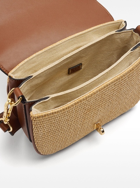 Фото ракурс 3 - Женская бежевая сумка Parfois артикул 235298 NCM FW2025