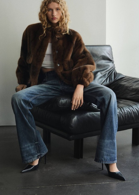 Женские синие джинсы Mango артикул 17037812 DO 1 season Фото ракурс 3 - Женские синие джинсы Mango артикул 17037812 DO 1 season