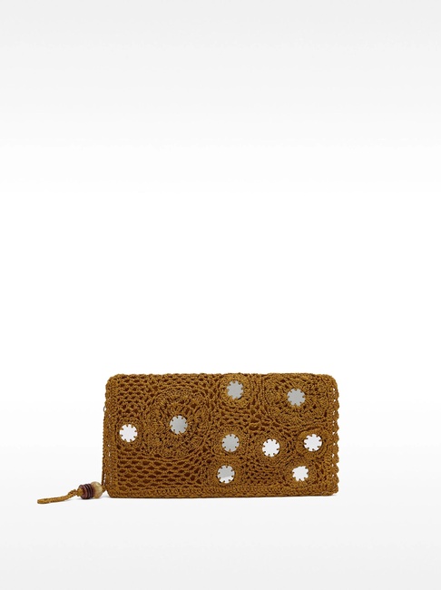 Женская желтая сумка Parfois артикул 233043 _MD FW2025 Фото ракурс 1 - Женская желтая сумка Parfois артикул 233043 _MD FW2025