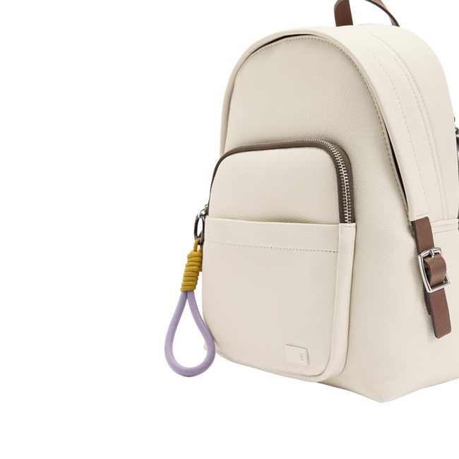 Фото ракурс 3 - Жіночий молочний рюкзак Parfois артикул 240198 _EC FW2025
