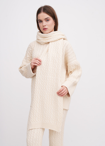 Фото ракурс 1 - Жіночий молочний шарф EQUILIBRI артикул W391 056 300 MILK FW2025