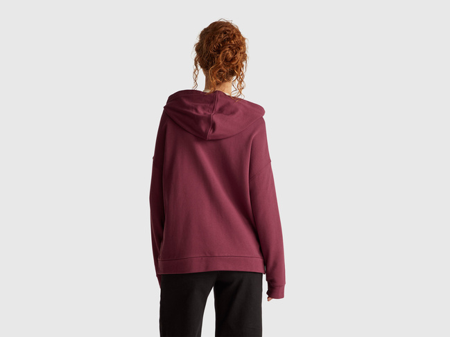 Фото ракурс 2 - Женская бордовая олимпийка Benetton артикул 3UNID500R 1D3 25A