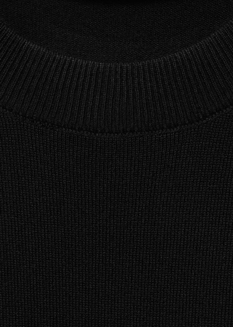 Жіночий чорний джемпер Mango артикул 17091198 99 1 season Фото ракурс 5 - Жіночий чорний джемпер Mango артикул 17091198 99 1 season