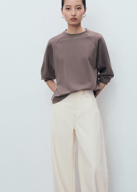 Женский коричневый свитшот Mango артикул 17074097 35 1 season Фото ракурс 5 - Женский коричневый свитшот Mango артикул 17074097 35 1 season