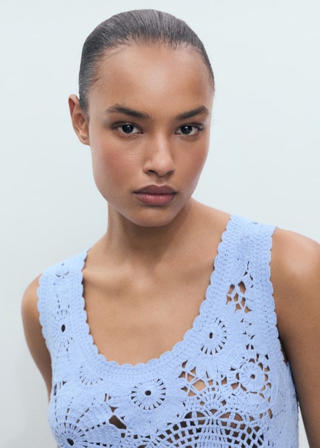 Женский голубой топ Mango артикул 17061135 50 1 season Фото ракурс 4 - Женский голубой топ Mango артикул 17061135 50 1 season