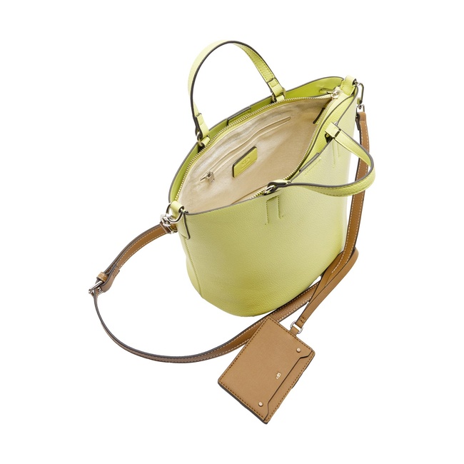 Женская зеленая сумка Parfois артикул 231283 _LM FW2025 Фото ракурс 5 - Женская зеленая сумка Parfois артикул 231283 _LM FW2025