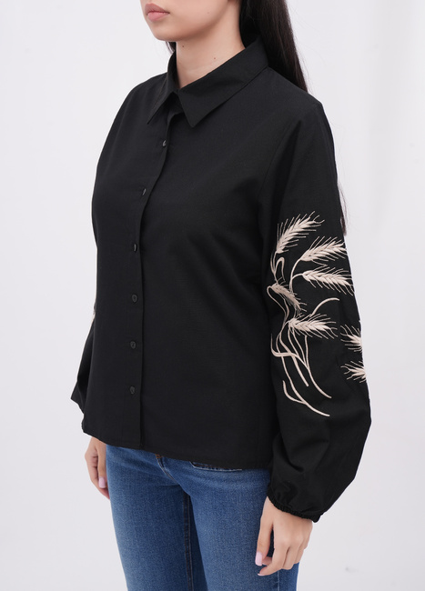 Жіноча чорна блузка EQUILIBRI артикул W421 021 001 Black FW2025 Фото ракурс 3 - Жіноча чорна блузка EQUILIBRI артикул W421 021 001 Black FW2025