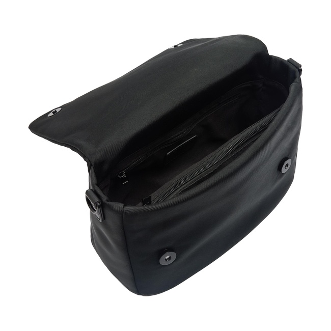 Женская черная сумка Parfois артикул 238014 _BK FW2025 Фото ракурс 4 - Женская черная сумка Parfois артикул 238014 _BK FW2025