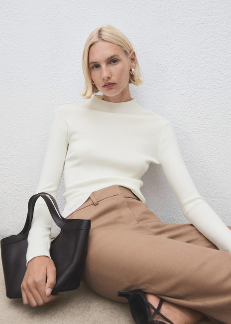 Фото ракурс 5 - Женский молочный джемпер Mango артикул 17007802 05 1 season