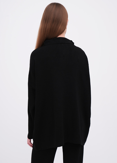 Фото ракурс 2 - Жіночий чорний светр EQUILIBRI артикул W391 037 100 Black FW2025