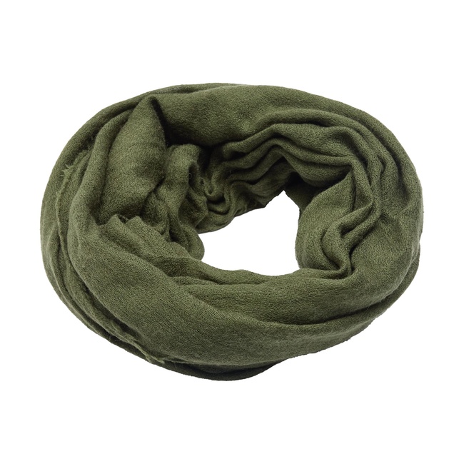 Женский зеленый шарф Parfois артикул 240675 _DN FW2025 Фото ракурс 2 - Женский зеленый шарф Parfois артикул 240675 _DN FW2025