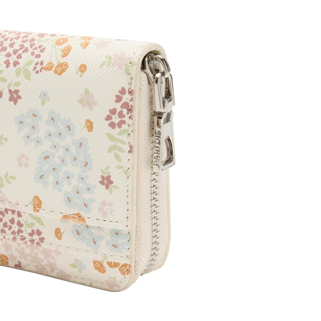 Жіночий білий гаманець Parfois артикул 232356 _BM FW2025 Фото ракурс 4 - Жіночий білий гаманець Parfois артикул 232356 _BM FW2025