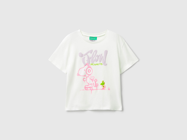 Біла футболка для дівчаток Benetton артикул 3X1SG10JV.P 074 25A Фото ракурс 1 - Біла футболка для дівчаток Benetton артикул 3X1SG10JV.P 074 25A