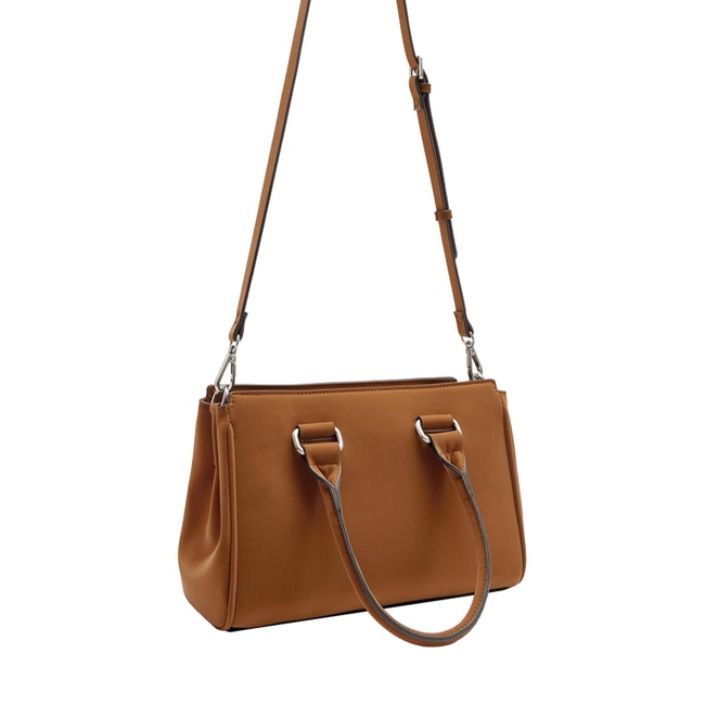 Женская коричневая сумка Parfois артикул 241002 _CA FW2025 Фото ракурс 2 - Женская коричневая сумка Parfois артикул 241002 _CA FW2025