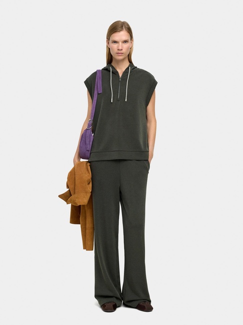 Фото ракурс 3 - Женские зеленые штаны Parfois артикул 237612 _KK FW2025