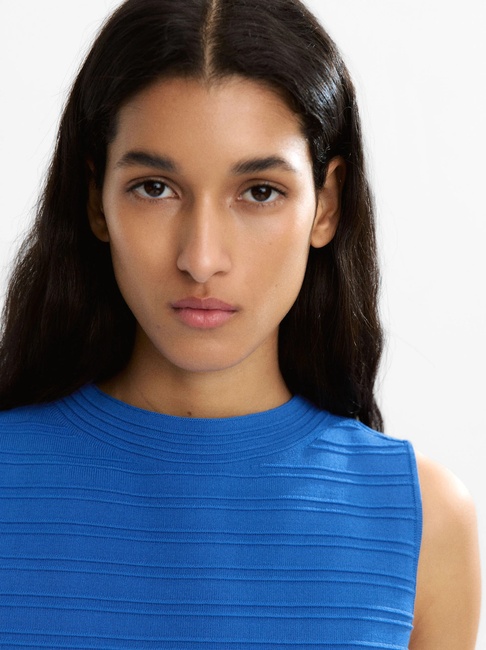 Фото ракурс 5 - Женский синий топ Parfois артикул 232376 RBX SS2025