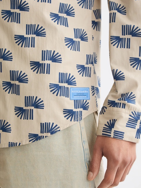Фото ракурс 4 - Мужская бежевая рубашка SCOTCH & SODA артикул 181804 260 FW2025