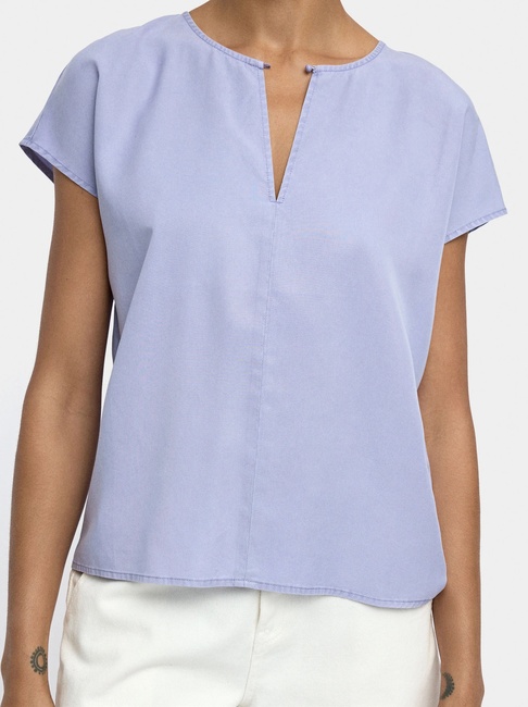 Женская синяя блузка Parfois артикул 240417 _BL FW2025 Фото ракурс 1 - Женская синяя блузка Parfois артикул 240417 _BL FW2025