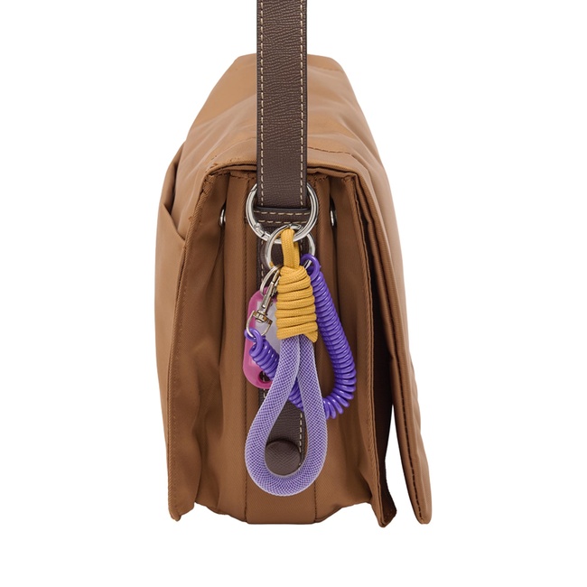 Фото ракурс 3 - Женская коричневая сумка Parfois артикул 241450 _CA FW2025