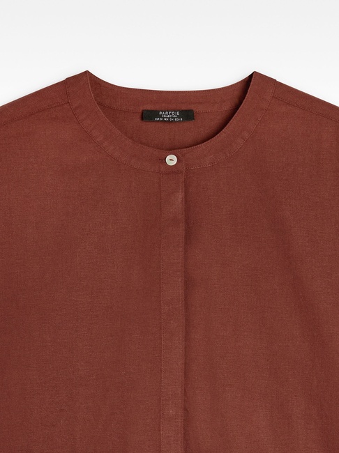 Жіноча коричнева блузка Parfois артикул 234558 _BR FW2025 Фото ракурс 5 - Жіноча коричнева блузка Parfois артикул 234558 _BR FW2025