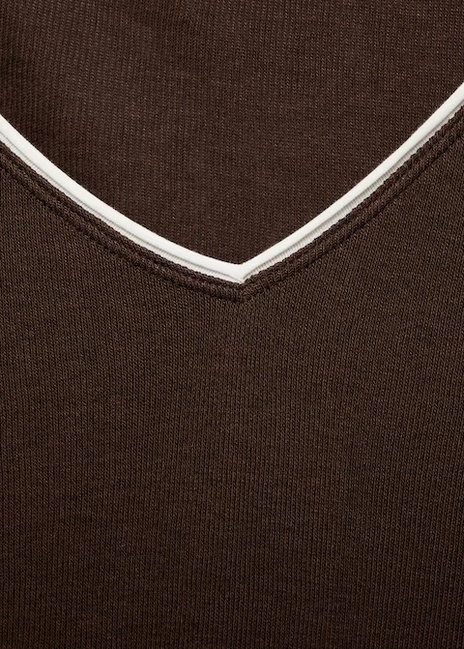 Жіночий коричневий лонгслів Mango артикул 17084094 30 1 season Фото ракурс 4 - Жіночий коричневий лонгслів Mango артикул 17084094 30 1 season