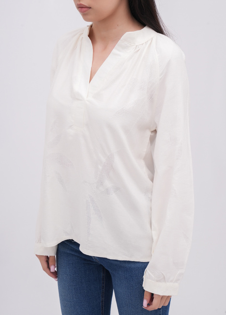 Жіноча біла блузка EQUILIBRI артикул W421 028 000 White FW2025 Фото ракурс 3 - Жіноча біла блузка EQUILIBRI артикул W421 028 000 White FW2025