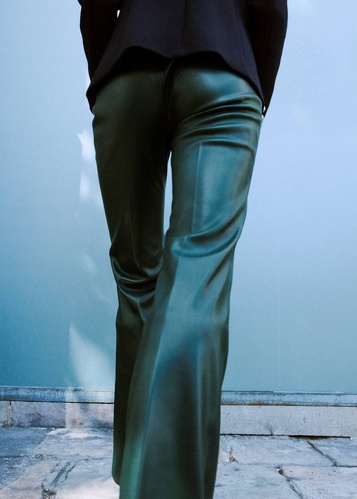 Фото ракурс 2 - Жіночі зелені брюки Mango артикул 17097803 43 1 season