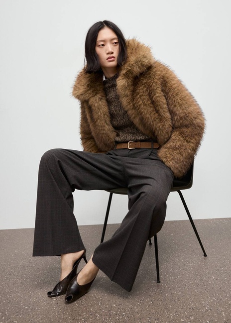 Жіночі коричневі брюки Mango артикул 17087792 30 1 season Фото ракурс 5 - Жіночі коричневі брюки Mango артикул 17087792 30 1 season